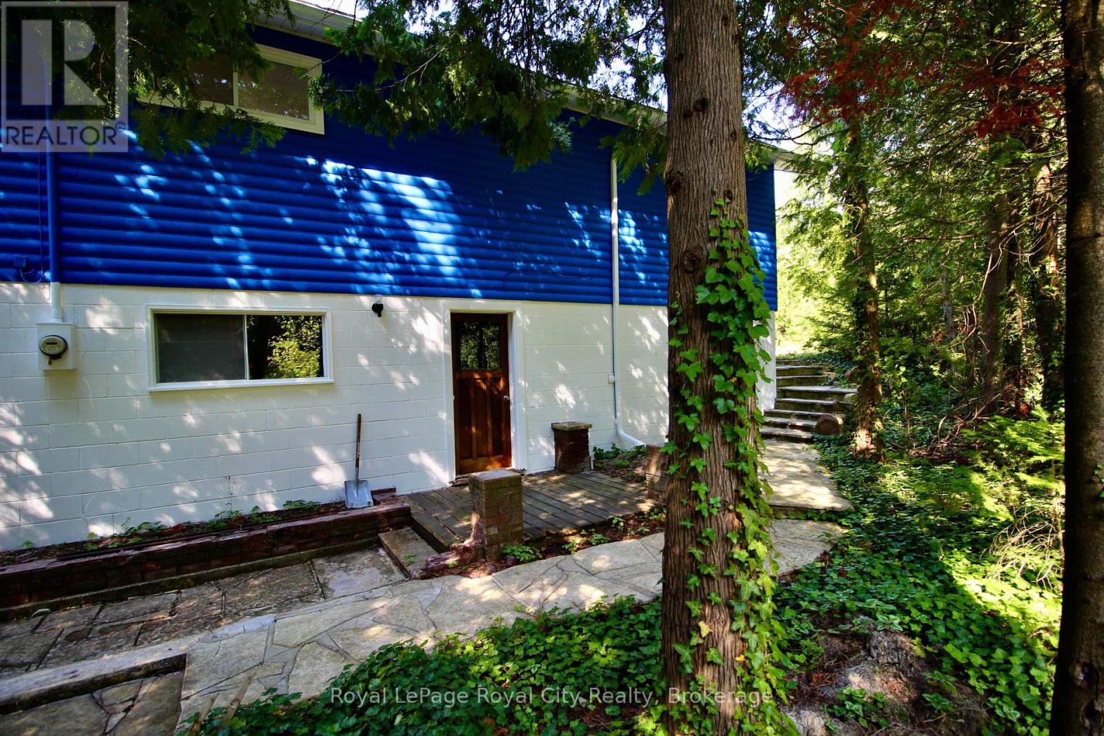 48 Harpur Drive, Northern Bruce Peninsula, Ontario  N0H 2R0 - Photo 21 - X12125555