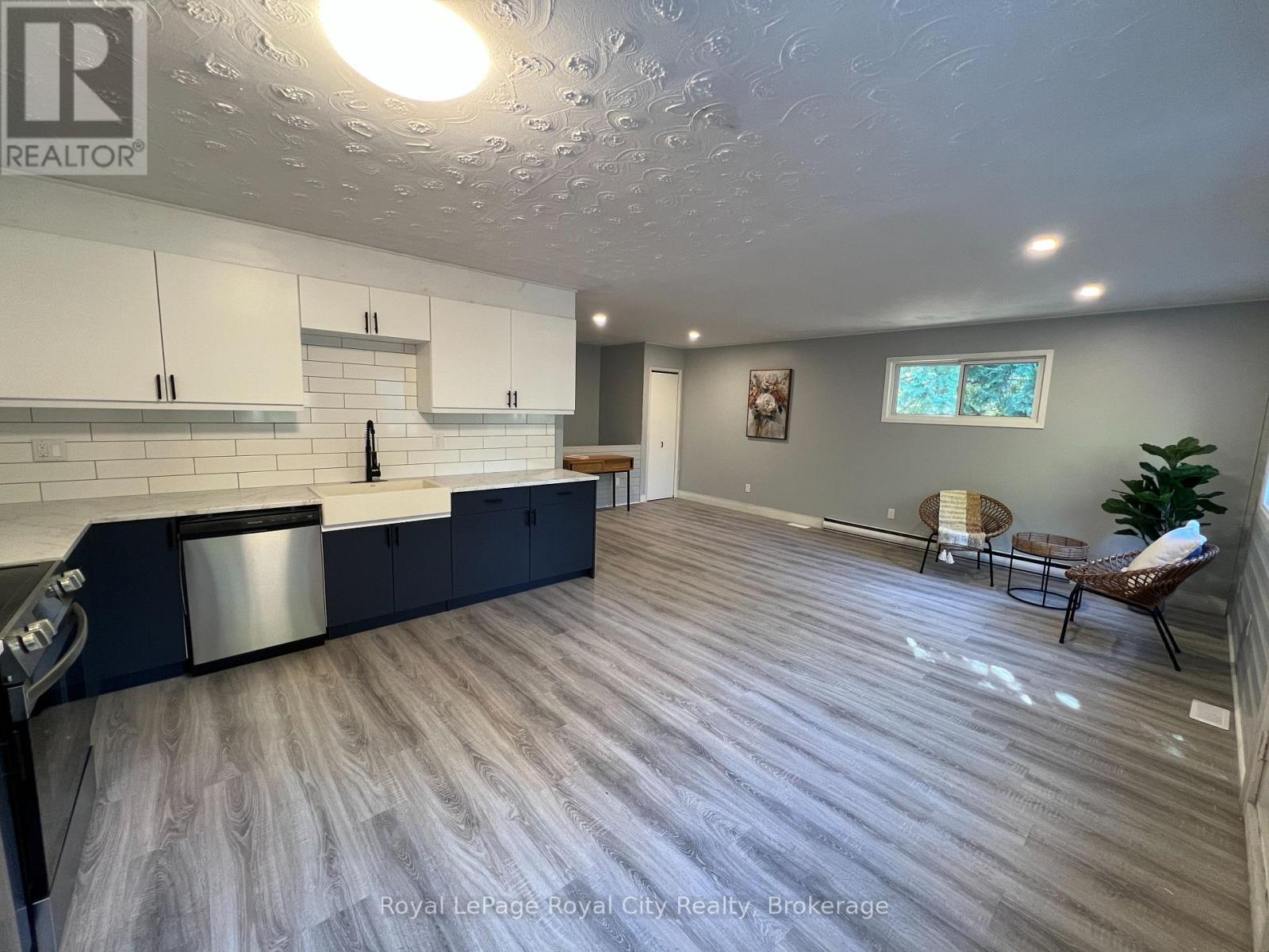 48 Harpur Drive, Northern Bruce Peninsula, Ontario  N0H 2R0 - Photo 8 - X12125555