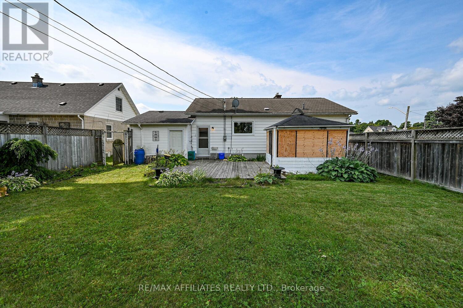 65 Jasper Avenue, Smiths Falls, Ontario  K7A 4C7 - Photo 34 - X12339440