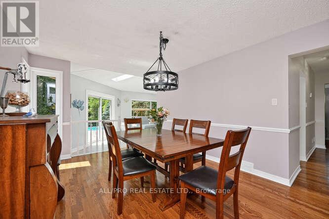 1144 Rideau Bend Crescent, Ottawa, Ontario  K4M 1B5 - Photo 11 - X12339449