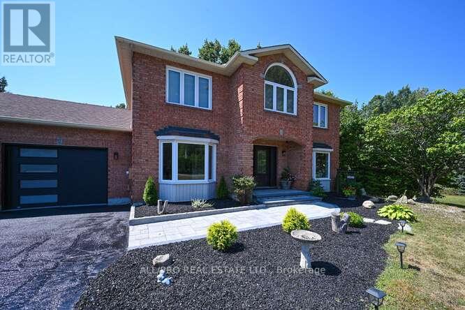 Property at 1144 RIDEAU BEND CRESCENT image 3