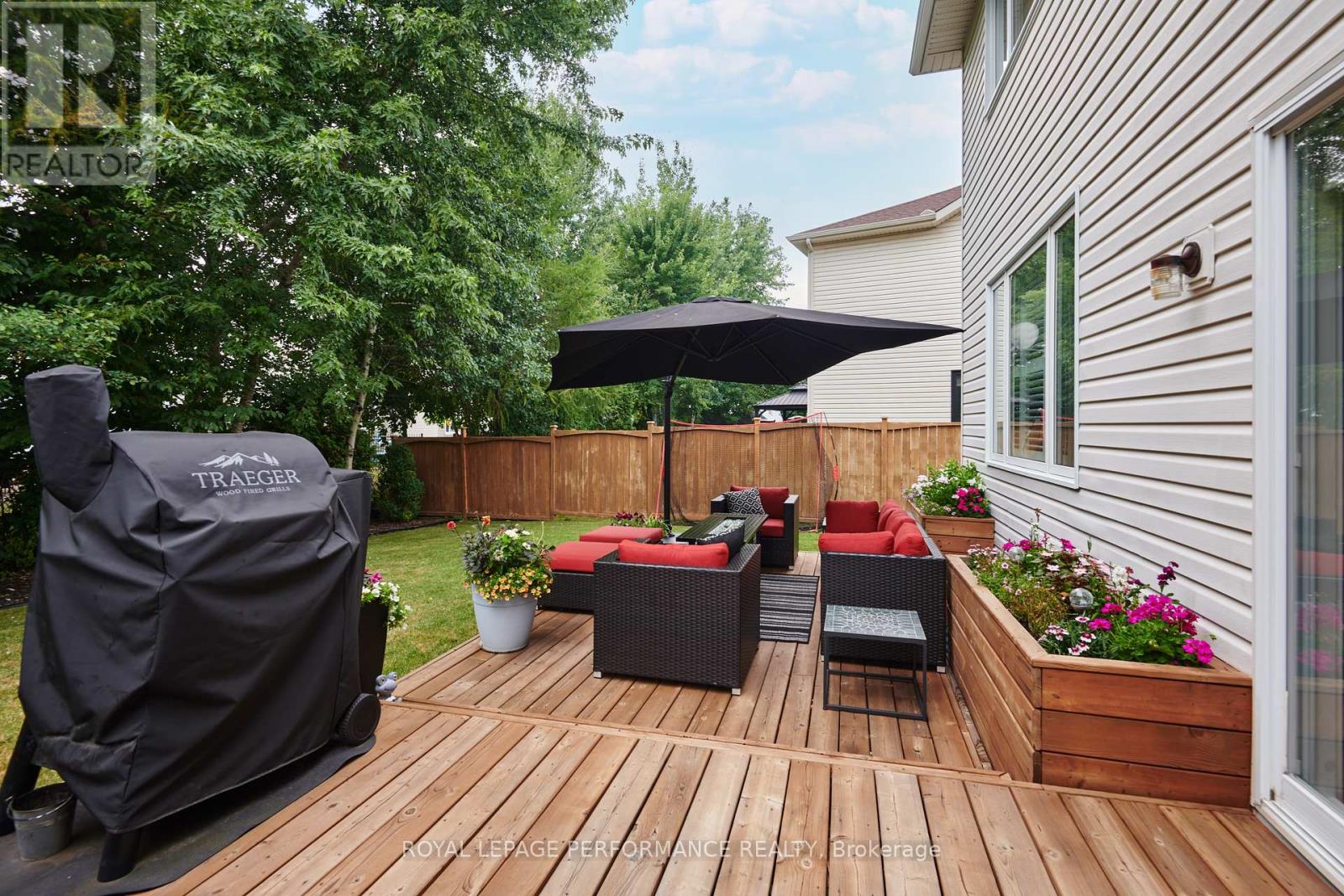 815 Long Point Circle, Ottawa, Ontario  K1T 4H6 - Photo 30 - X12339531