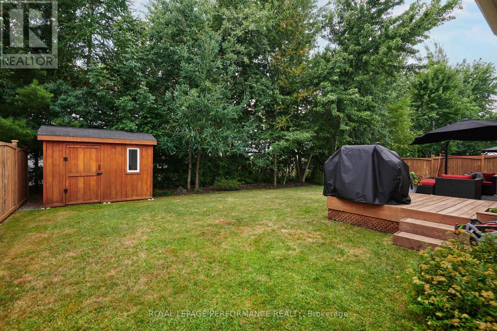 815 Long Point Circle, Ottawa, Ontario  K1T 4H6 - Photo 31 - X12339531