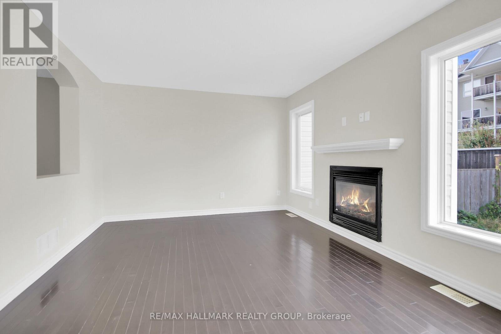 418 Temiskaming Crescent, Ottawa, Ontario  K2J 0V4 - Photo 18 - X12339542