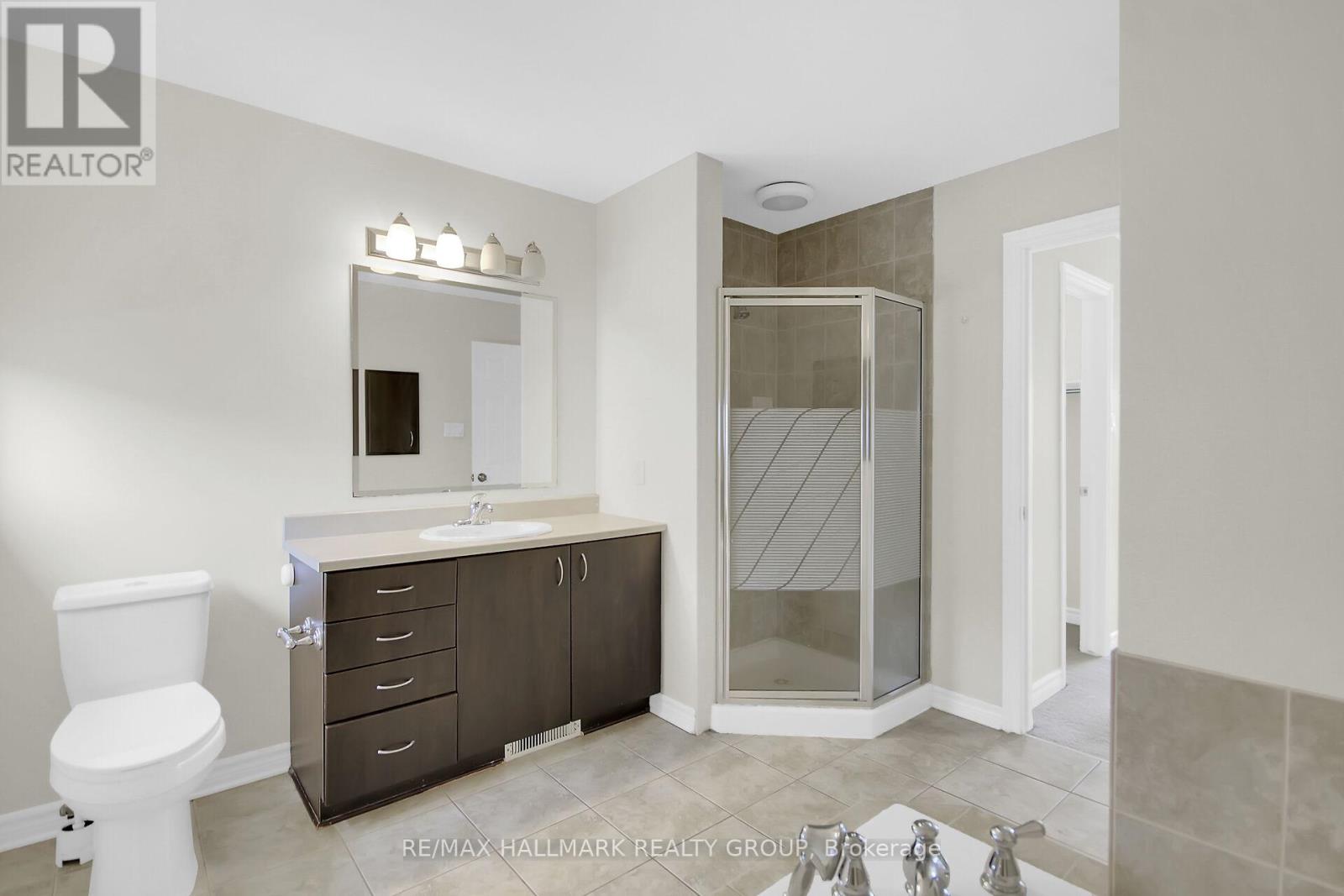 418 Temiskaming Crescent, Ottawa, Ontario  K2J 0V4 - Photo 23 - X12339542