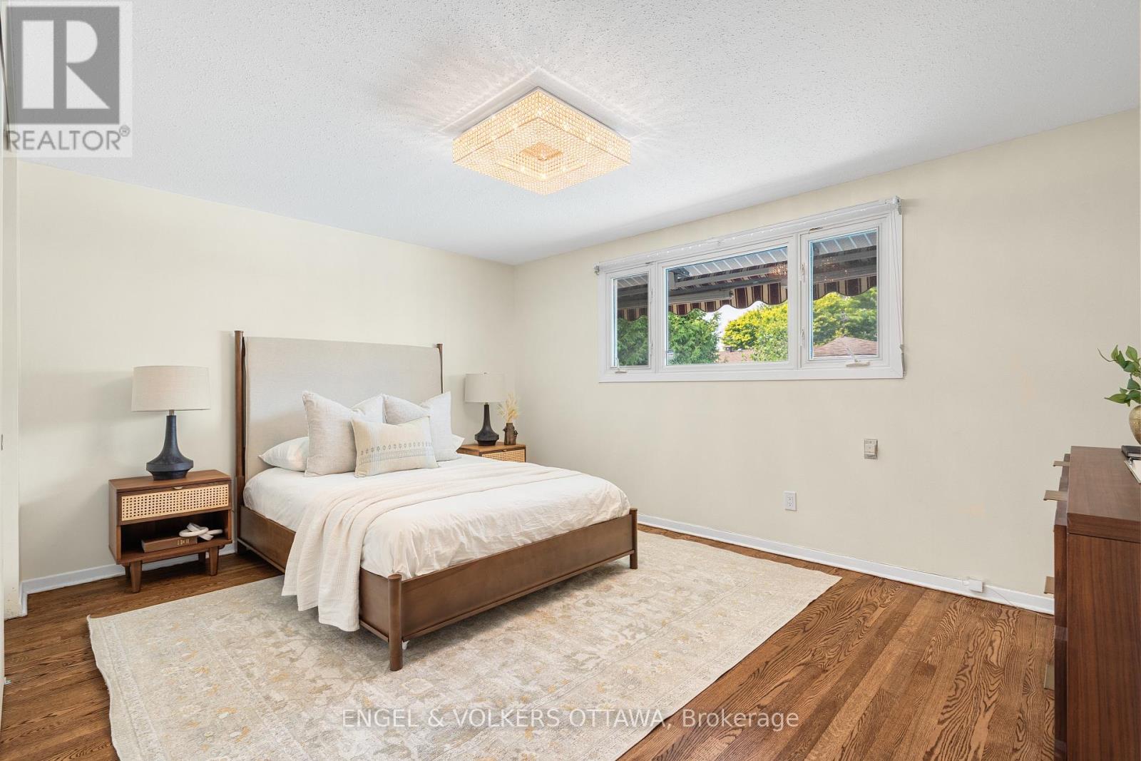 16 Benson Street, Ottawa, Ontario  K2E 5J5 - Photo 20 - X12339566