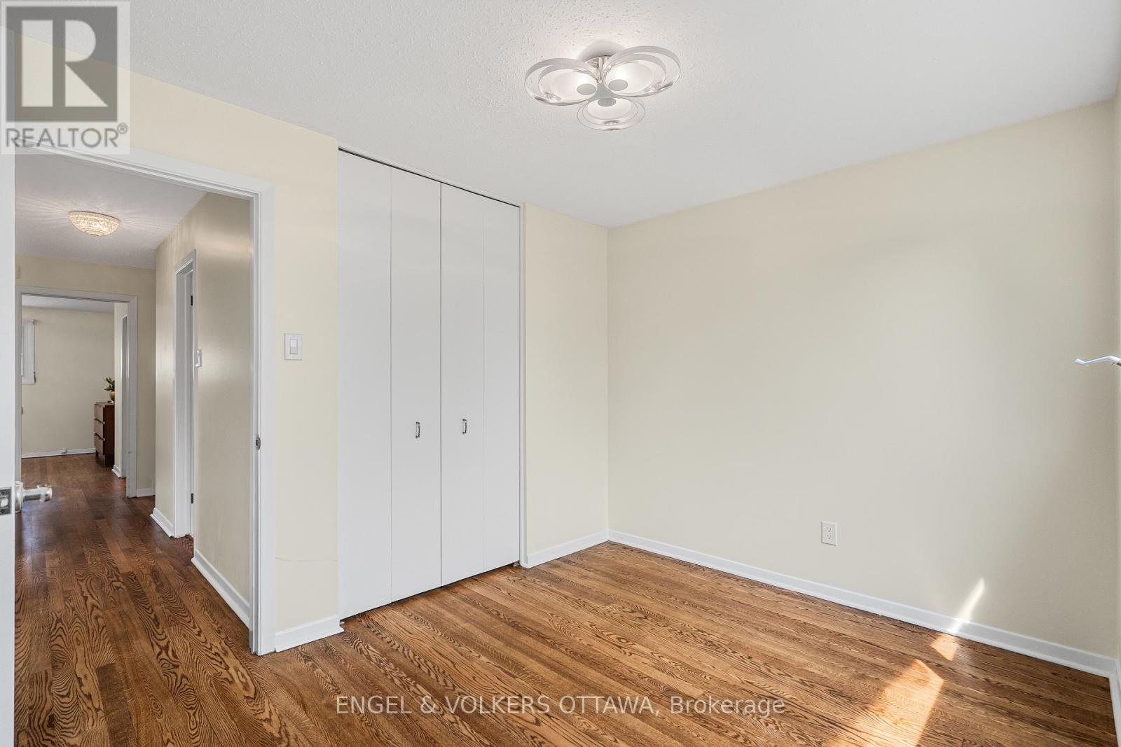16 Benson Street, Ottawa, Ontario  K2E 5J5 - Photo 26 - X12339566