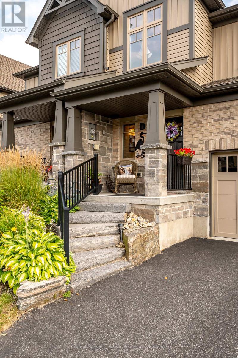 7 Kelsey Madison Court, Huntsville, Ontario  P1H 0E2 - Photo 2 - X12339474