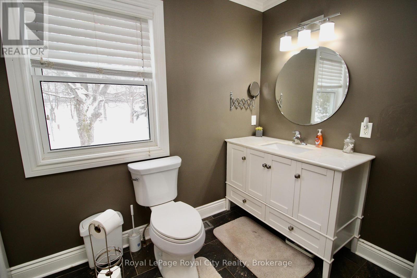 314 Cape Chin Road N, Northern Bruce Peninsula, Ontario  N0H 1W0 - Photo 22 - X12339551