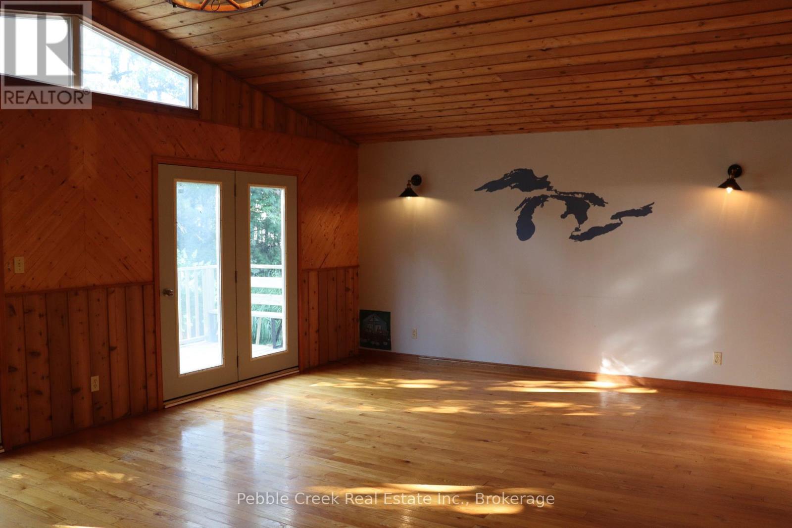 84433 Sunrise Drive, Ashfield-Colborne-Wawanosh, Ontario  N7A 3X9 - Photo 7 - X12339559