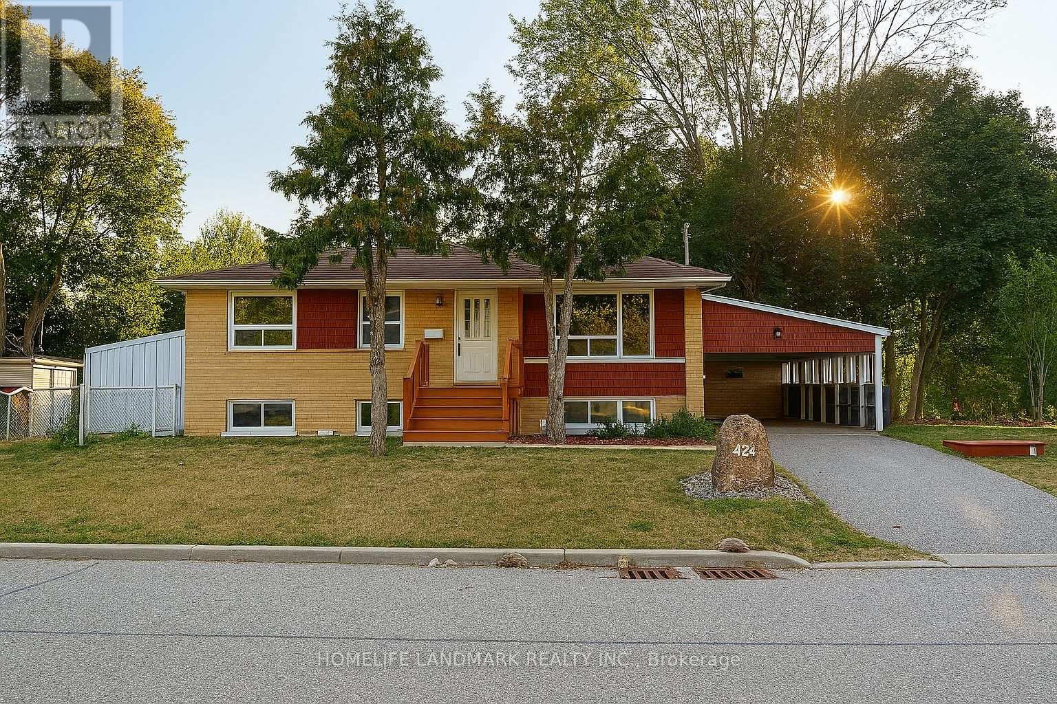 Property at 424 BONITA CRESCENT image 1