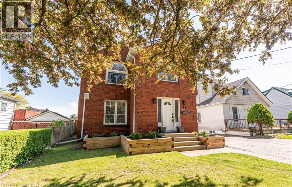 421 Nelson Street, Brantford, Ontario  N3S 4G1 - Photo 2 - 40754049