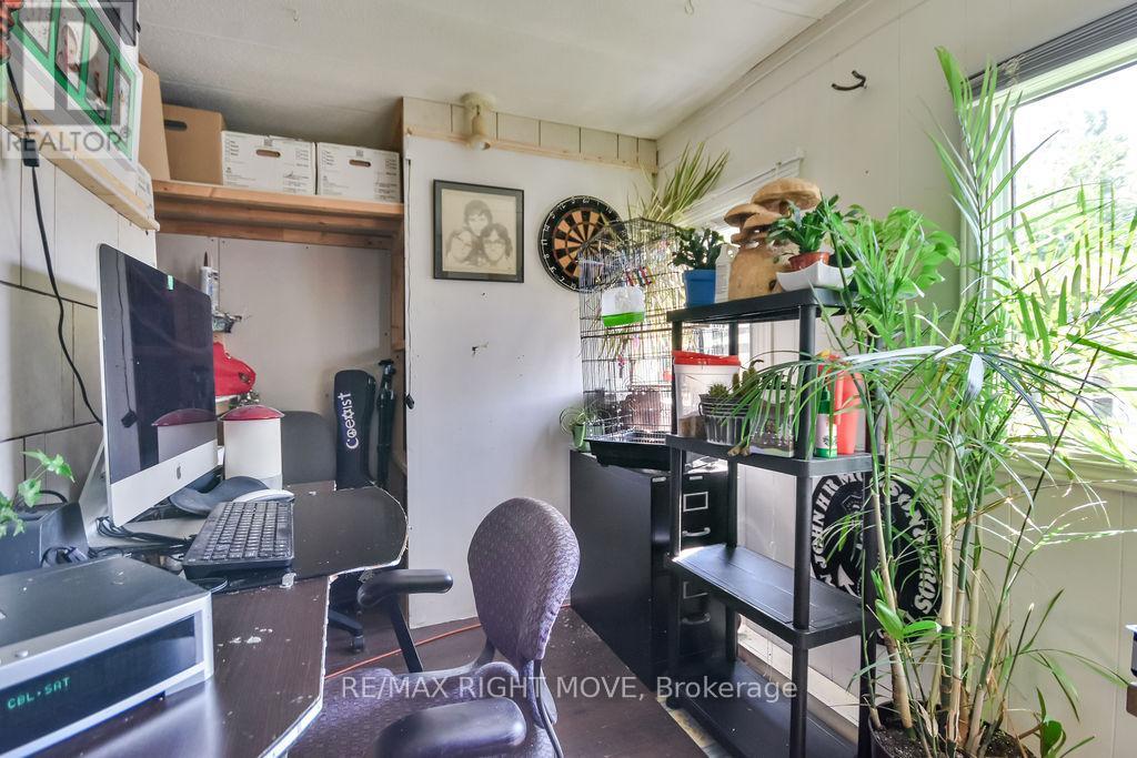 1331 Hilltop Road, Severn, Ontario  L3V 0V1 - Photo 19 - S12339383