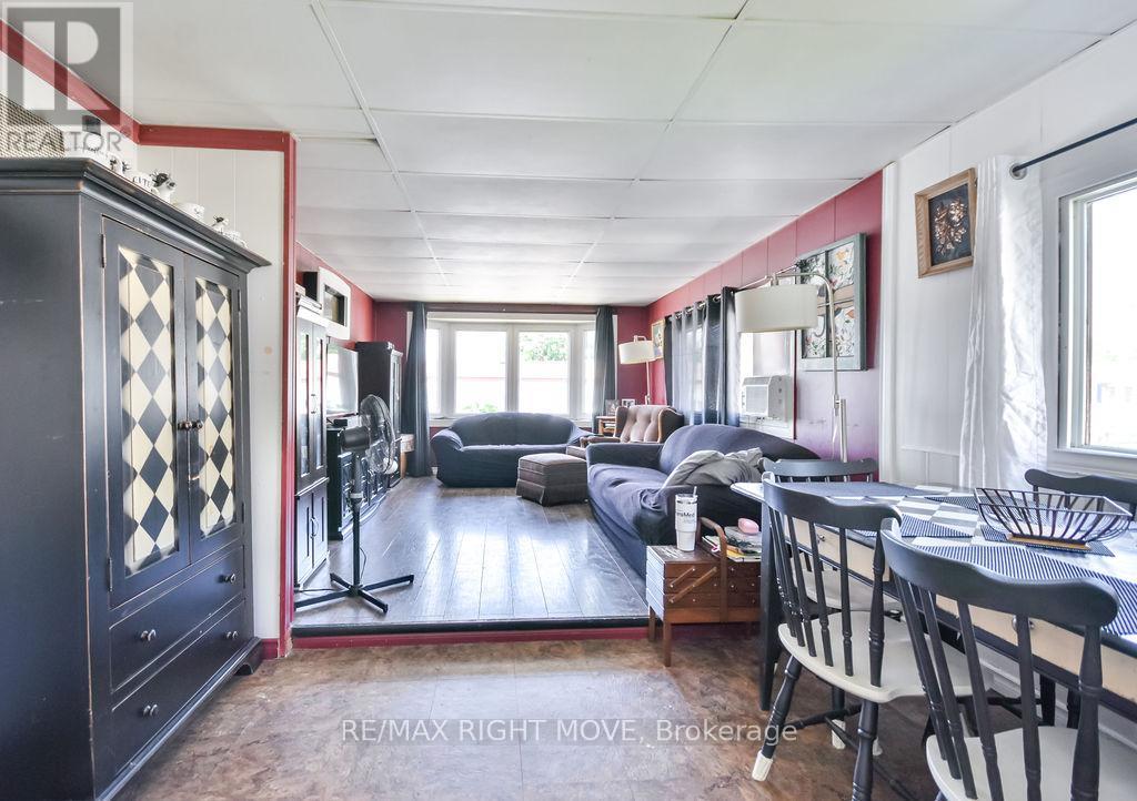 1331 Hilltop Road, Severn, Ontario  L3V 0V1 - Photo 7 - S12339383