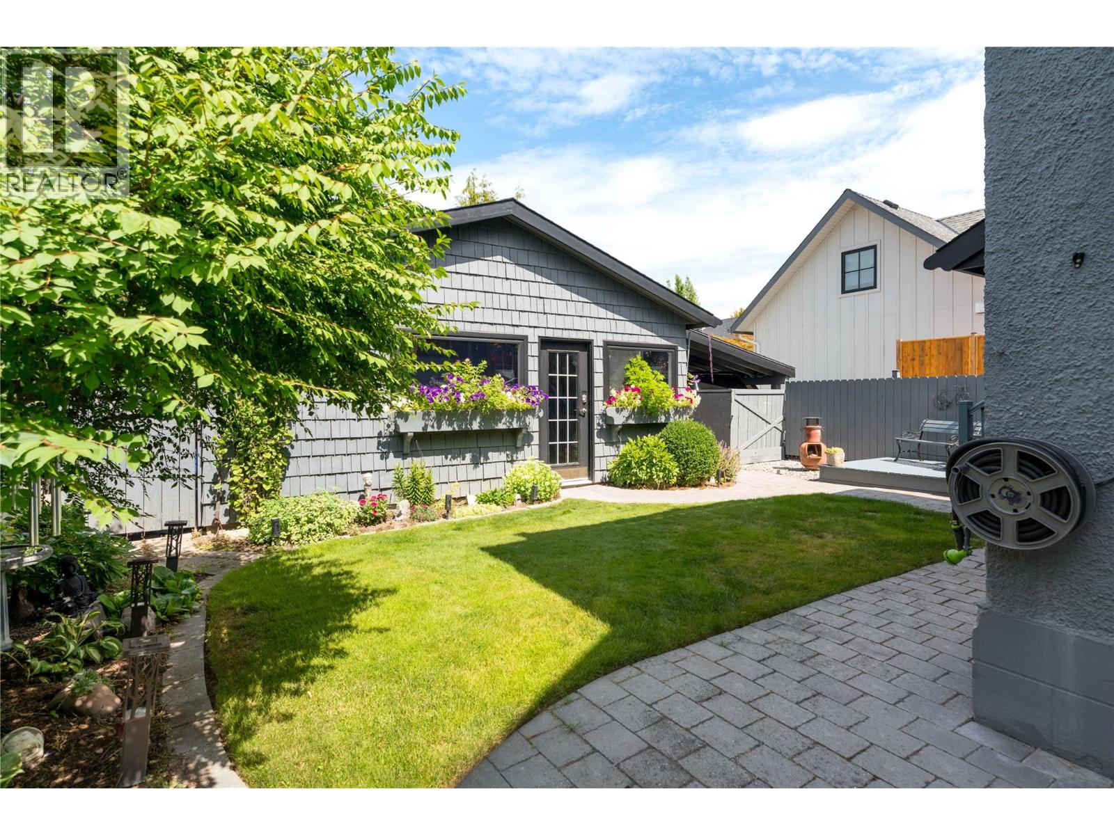 Property at 354 BURNE Avenue image 5