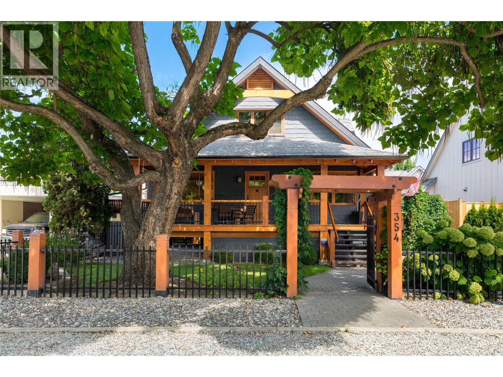 354 Burne Avenue, Kelowna, British Columbia  V1Y 5P1 - Photo 2 - 10357819