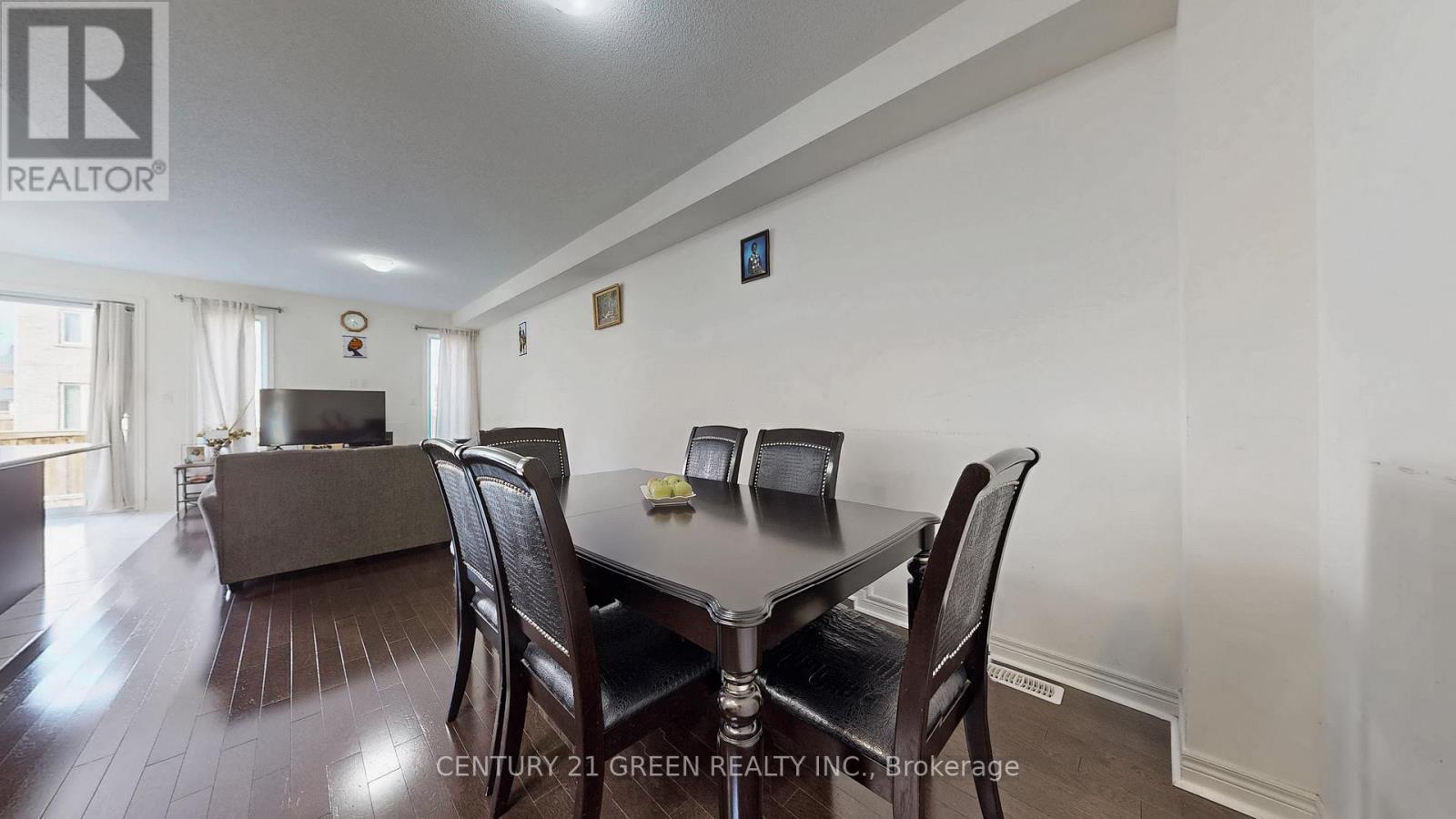30 Canary Close, Brampton (Credit Valley), Ontario  L6X 5L1 - Photo 11 - W12339379