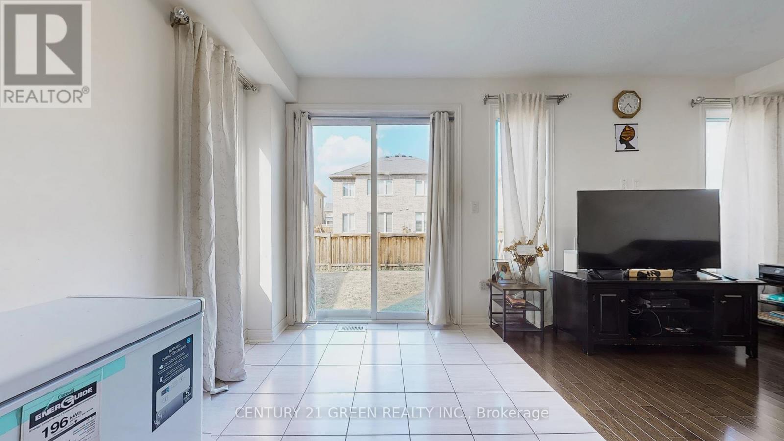 30 Canary Close, Brampton (Credit Valley), Ontario  L6X 5L1 - Photo 19 - W12339379