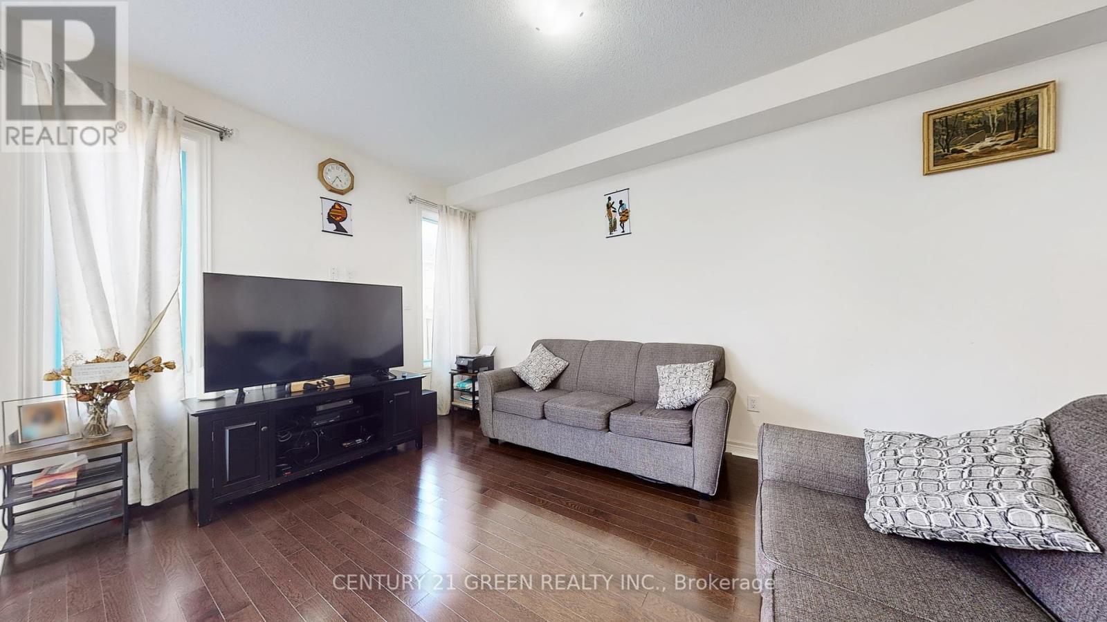 30 Canary Close, Brampton (Credit Valley), Ontario  L6X 5L1 - Photo 7 - W12339379
