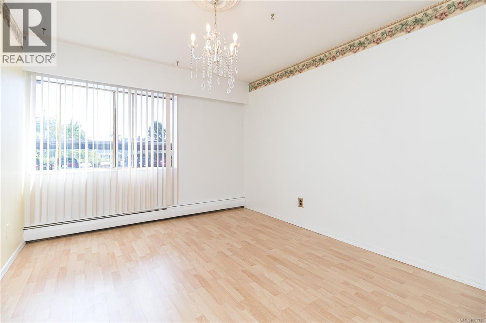 118 964 Heywood Ave, Victoria, British Columbia  V8V 2Y5 - Photo 10 - 1002748
