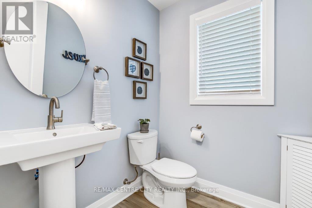416 Breakwater Boulevard, Central Elgin, Ontario  N5L 0B5 - Photo 19 - X12339635