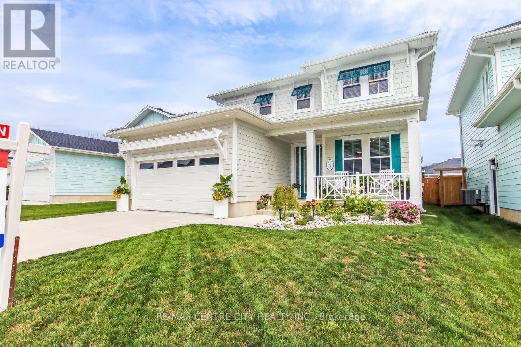 416 Breakwater Boulevard, Central Elgin, Ontario  N5L 0B5 - Photo 2 - X12339635
