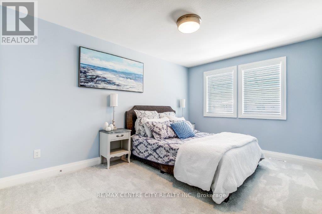 416 Breakwater Boulevard, Central Elgin, Ontario  N5L 0B5 - Photo 24 - X12339635