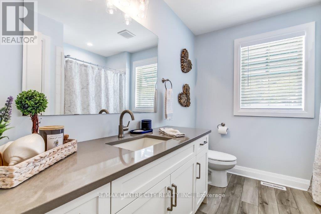 416 Breakwater Boulevard, Central Elgin, Ontario  N5L 0B5 - Photo 25 - X12339635