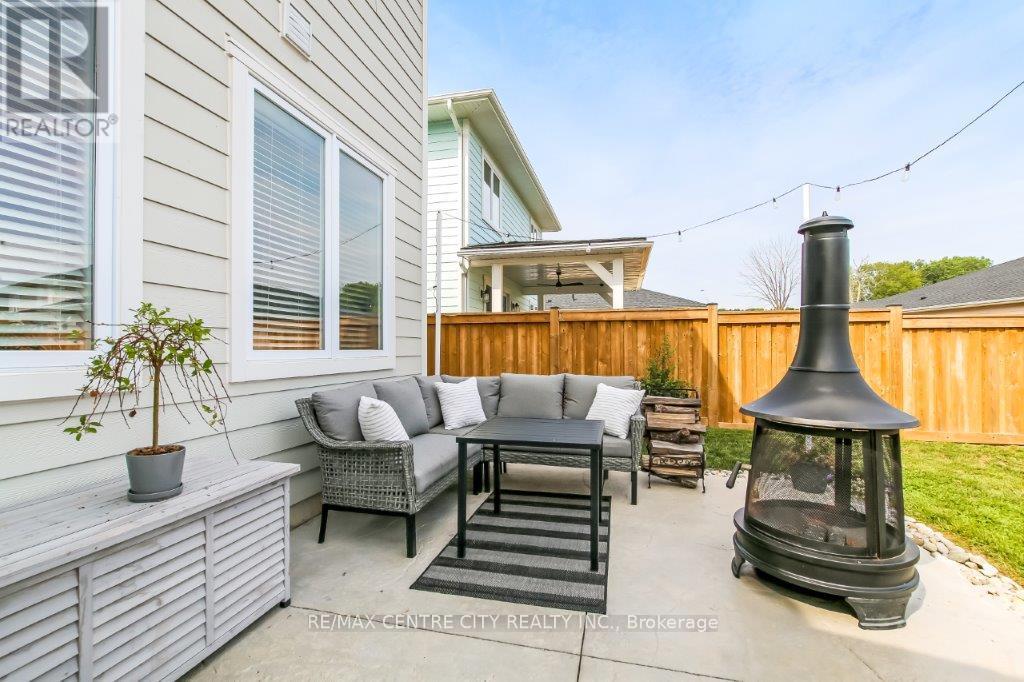 416 Breakwater Boulevard, Central Elgin, Ontario  N5L 0B5 - Photo 29 - X12339635