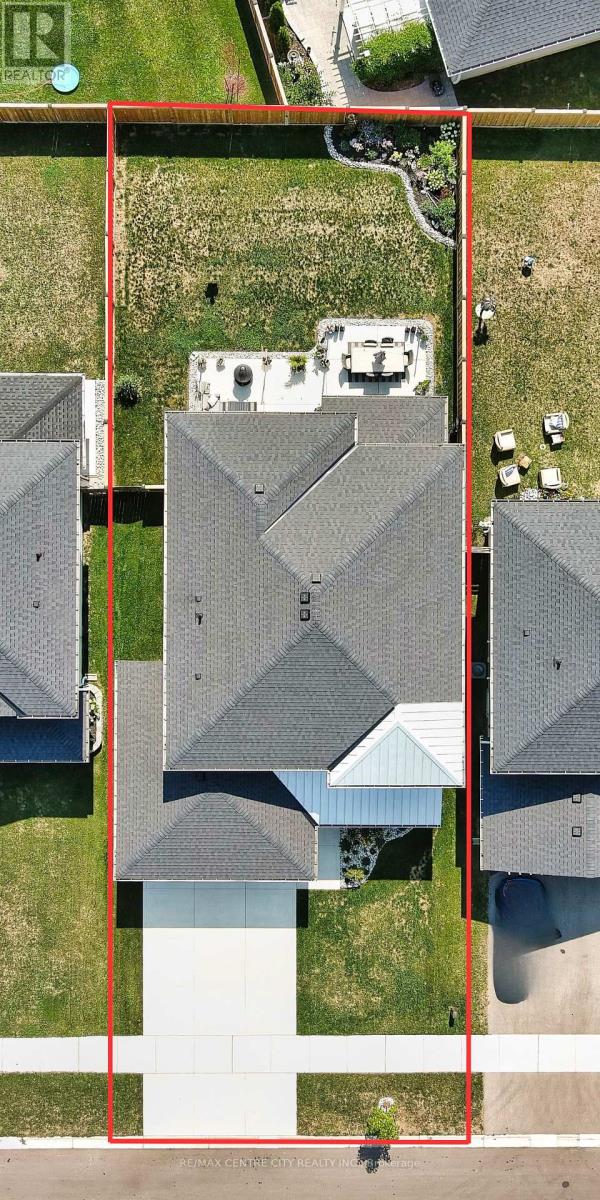 416 Breakwater Boulevard, Central Elgin, Ontario  N5L 0B5 - Photo 37 - X12339635