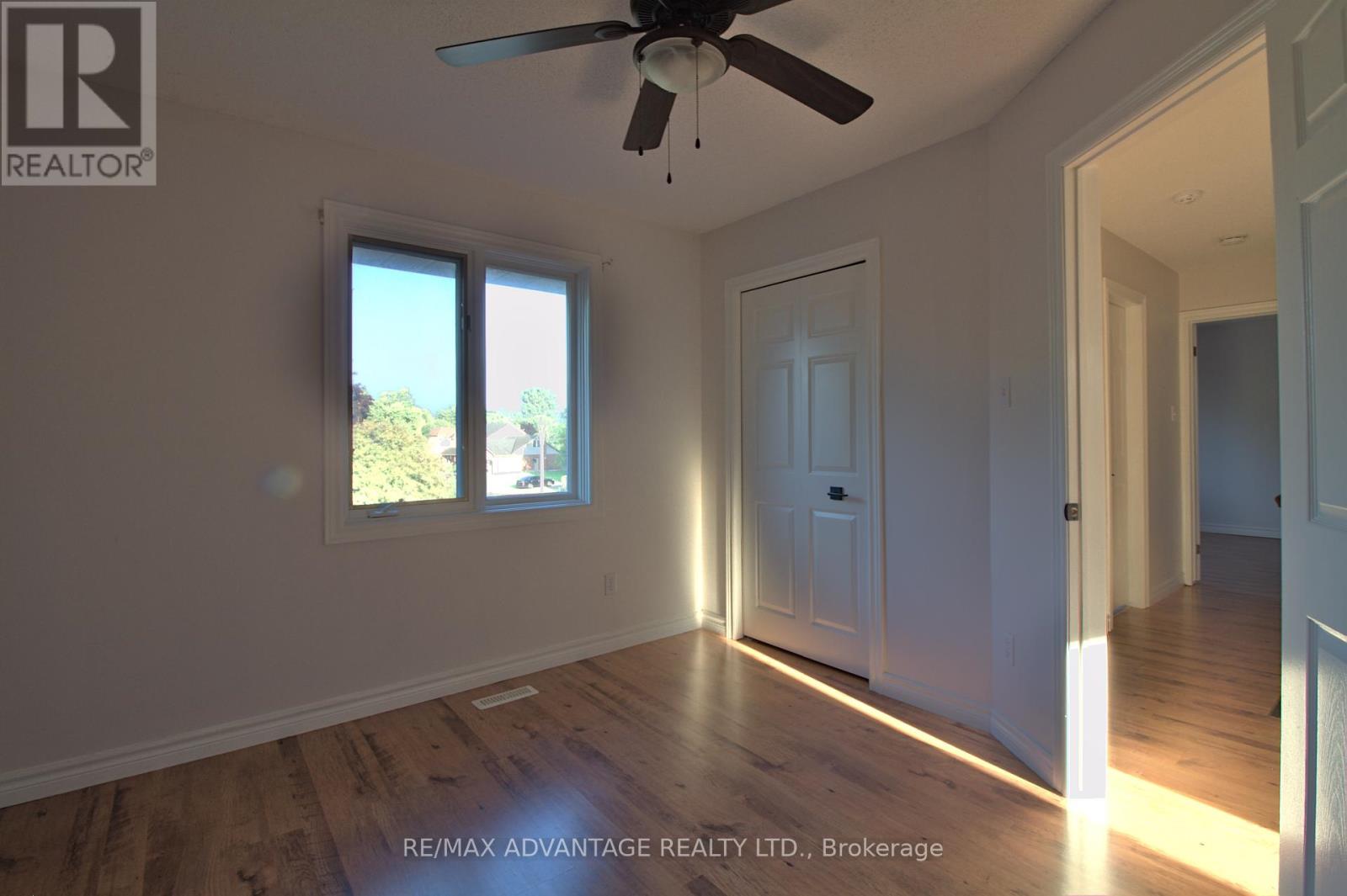 21 Village Gate Crescent, Thames Centre, Ontario  N0L 1G3 - Photo 27 - X12339675