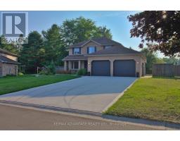 21 VILLAGE GATE CRESCENT, Thames Centre, Ontario