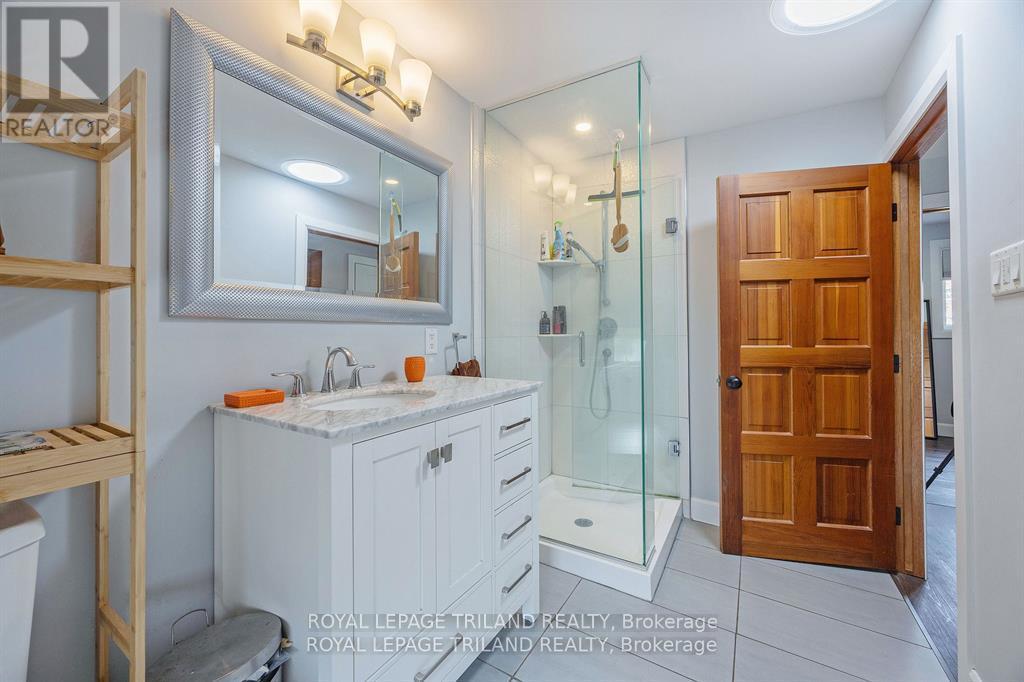 587 Rosedale Street, London East (East F), Ontario  N6B 2C7 - Photo 23 - X12339692