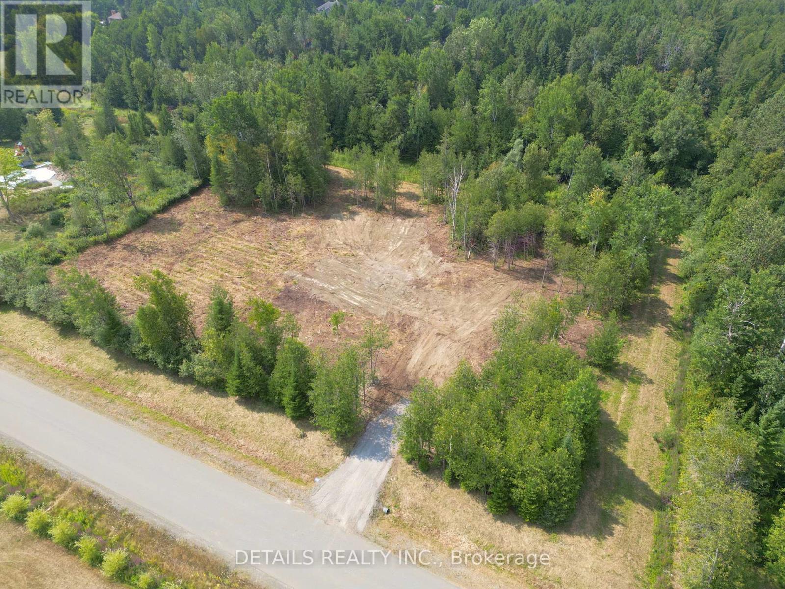 127 Gentry Road, Ottawa, Ontario  K0A 1L0 - Photo 3 - X12339668