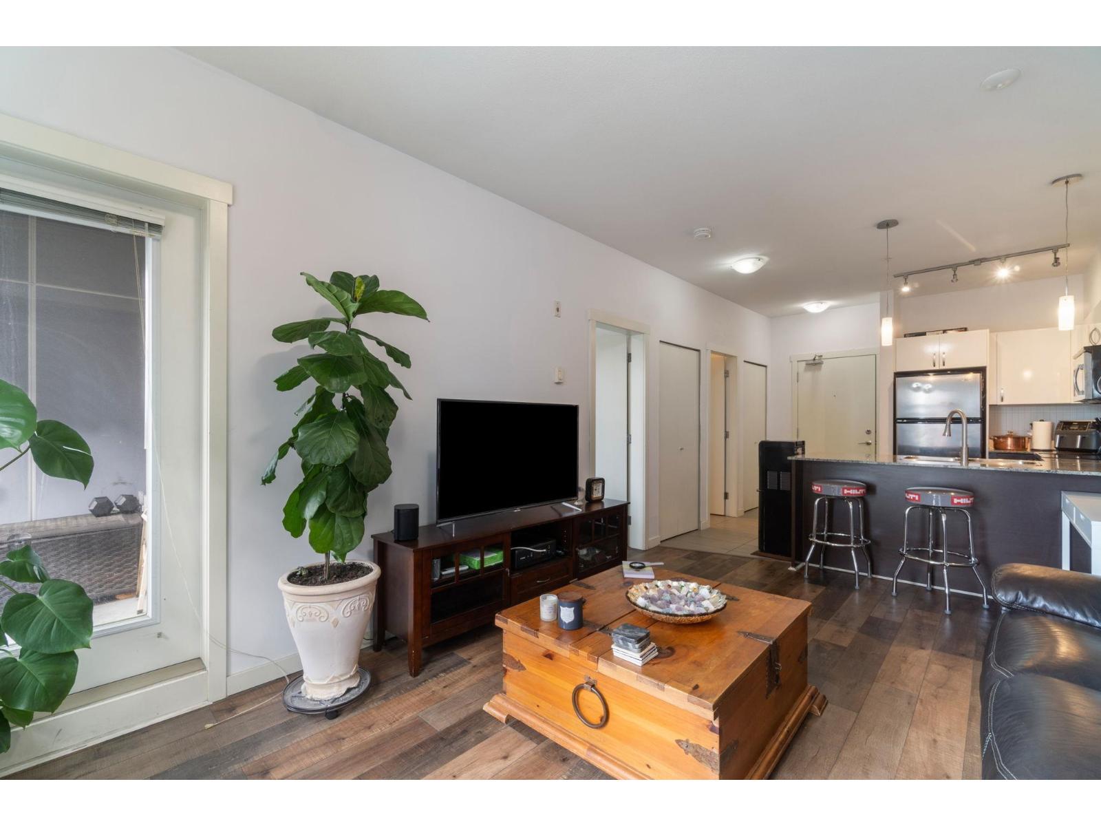 322 13728 108 Avenue, Surrey, British Columbia  V3T 0G2 - Photo 5 - R3036203