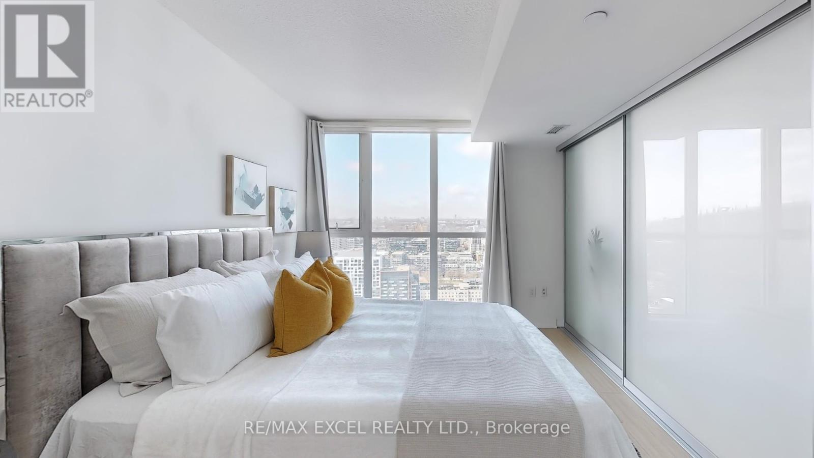 3911 - 85 Queens Wharf Road, Toronto, Ontario  M5V 0J9 - Photo 10 - C12339488