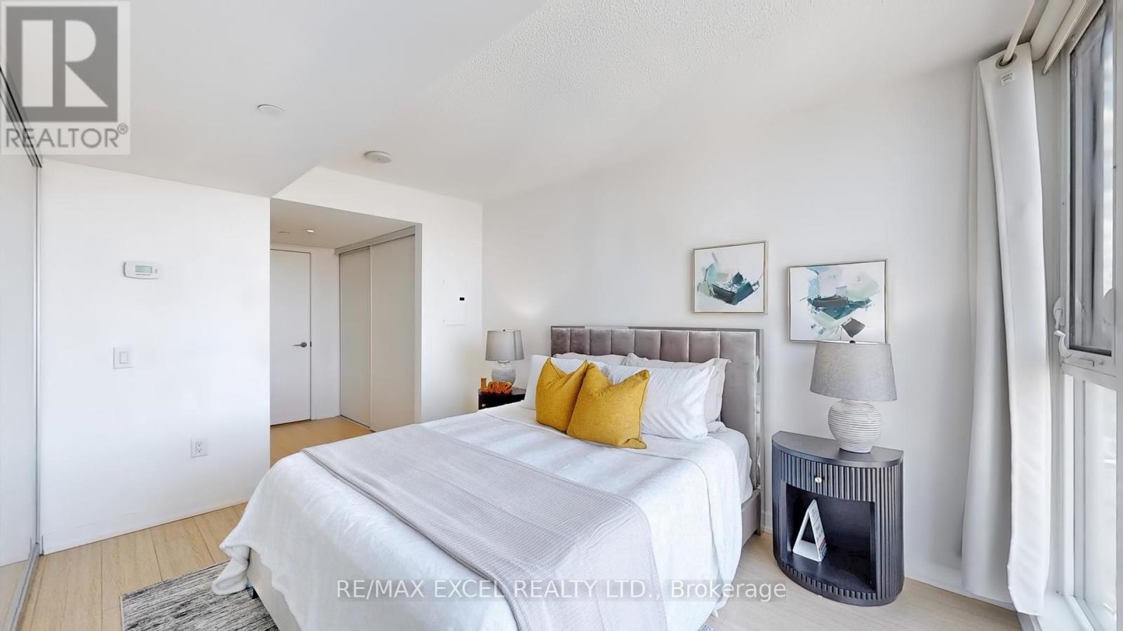 3911 - 85 Queens Wharf Road, Toronto, Ontario  M5V 0J9 - Photo 13 - C12339488