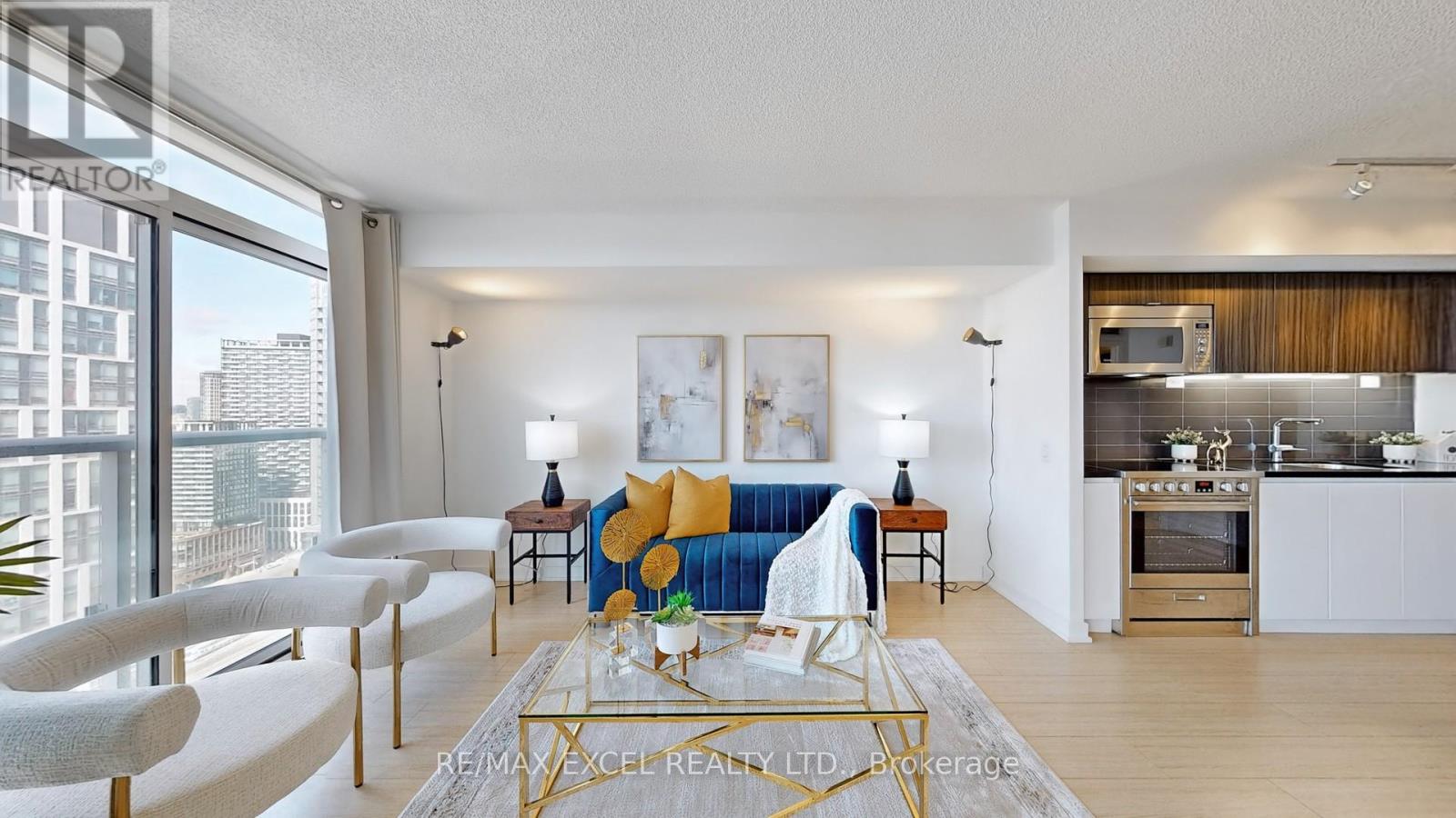 3911 - 85 Queens Wharf Road, Toronto, Ontario  M5V 0J9 - Photo 3 - C12339488