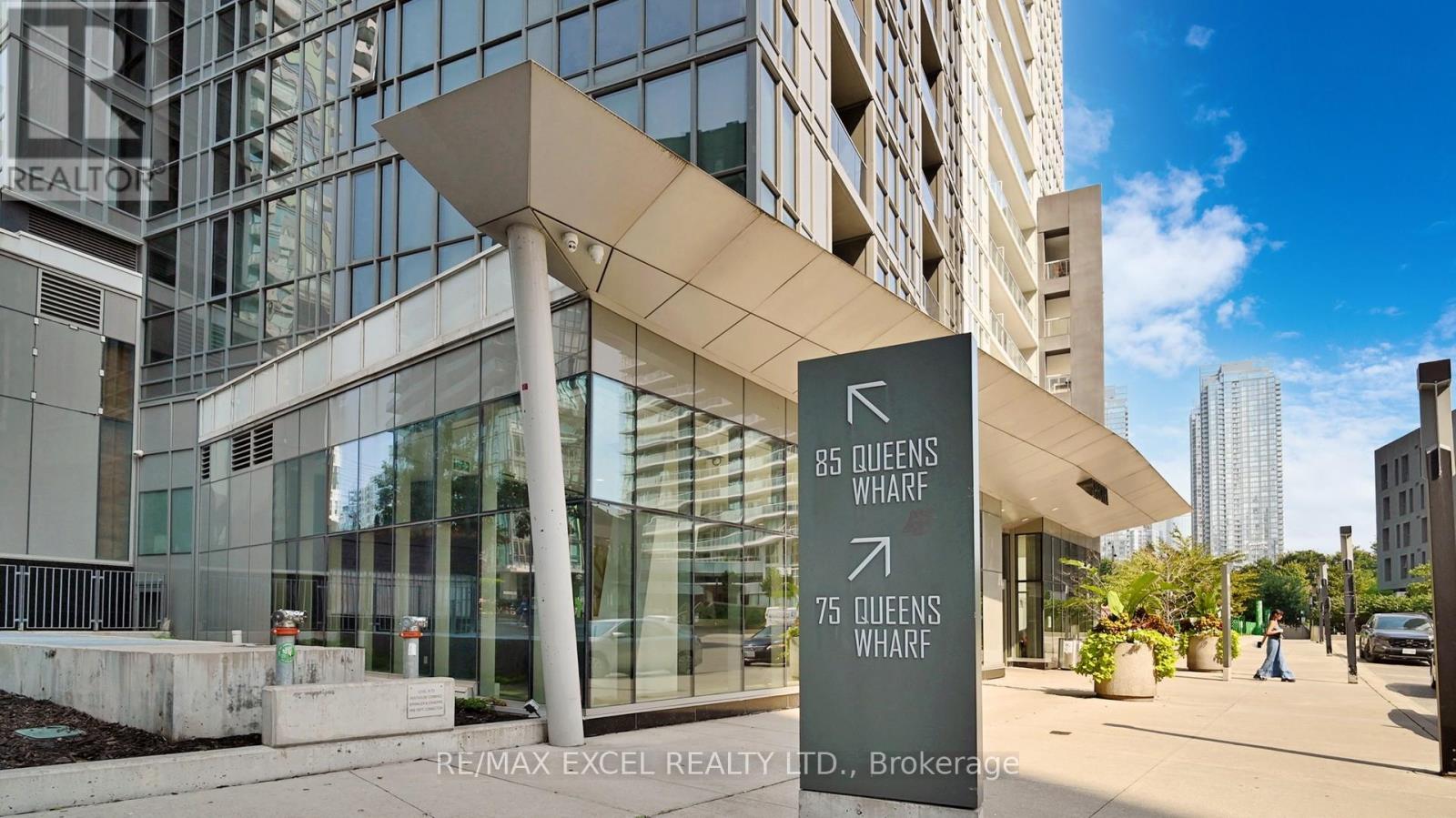 3911 - 85 Queens Wharf Road, Toronto, Ontario  M5V 0J9 - Photo 30 - C12339488