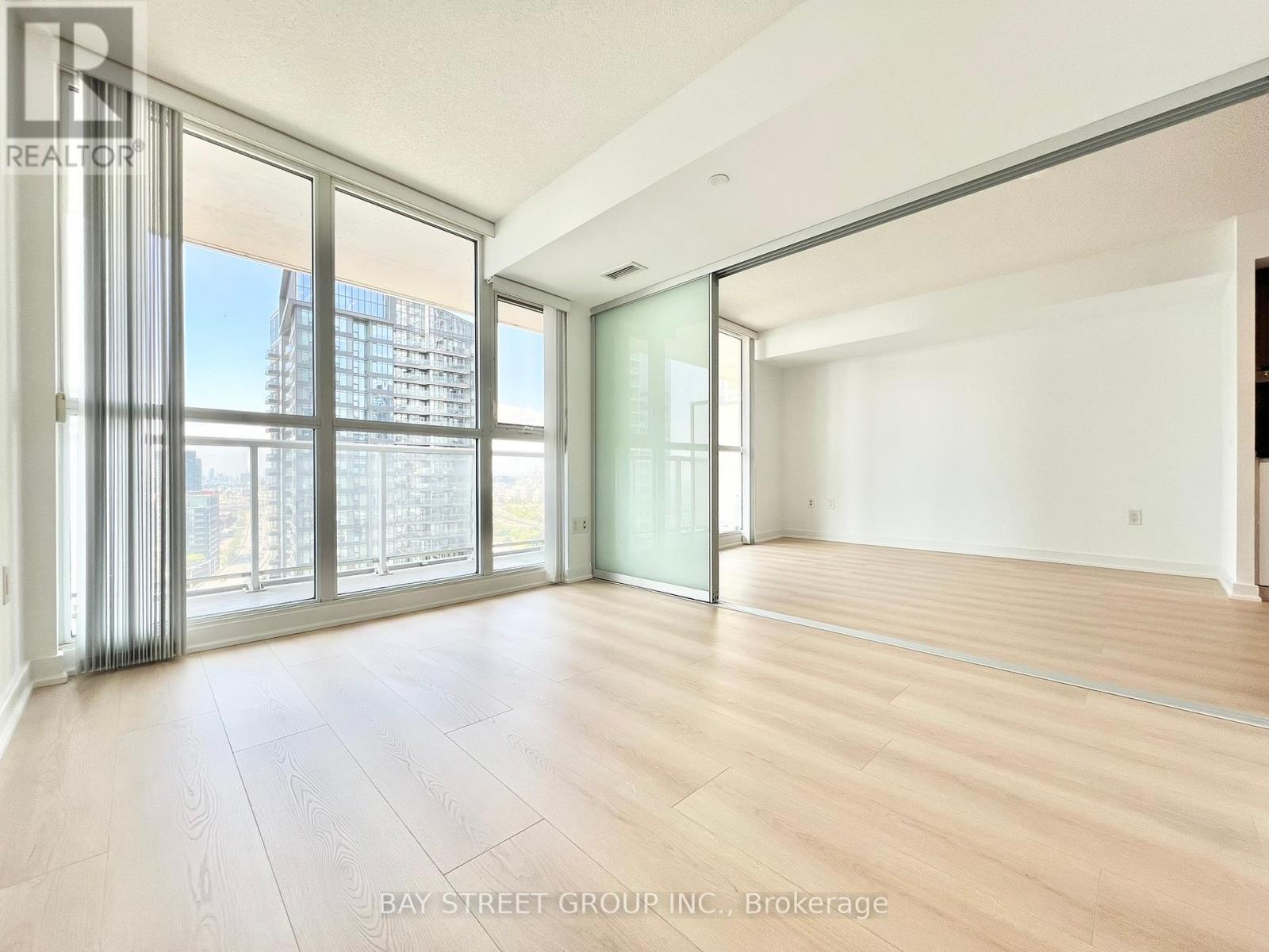 2611 - 75 Queens Wharf Road, Toronto, Ontario  M5V 0J8 - Photo 18 - C12339552
