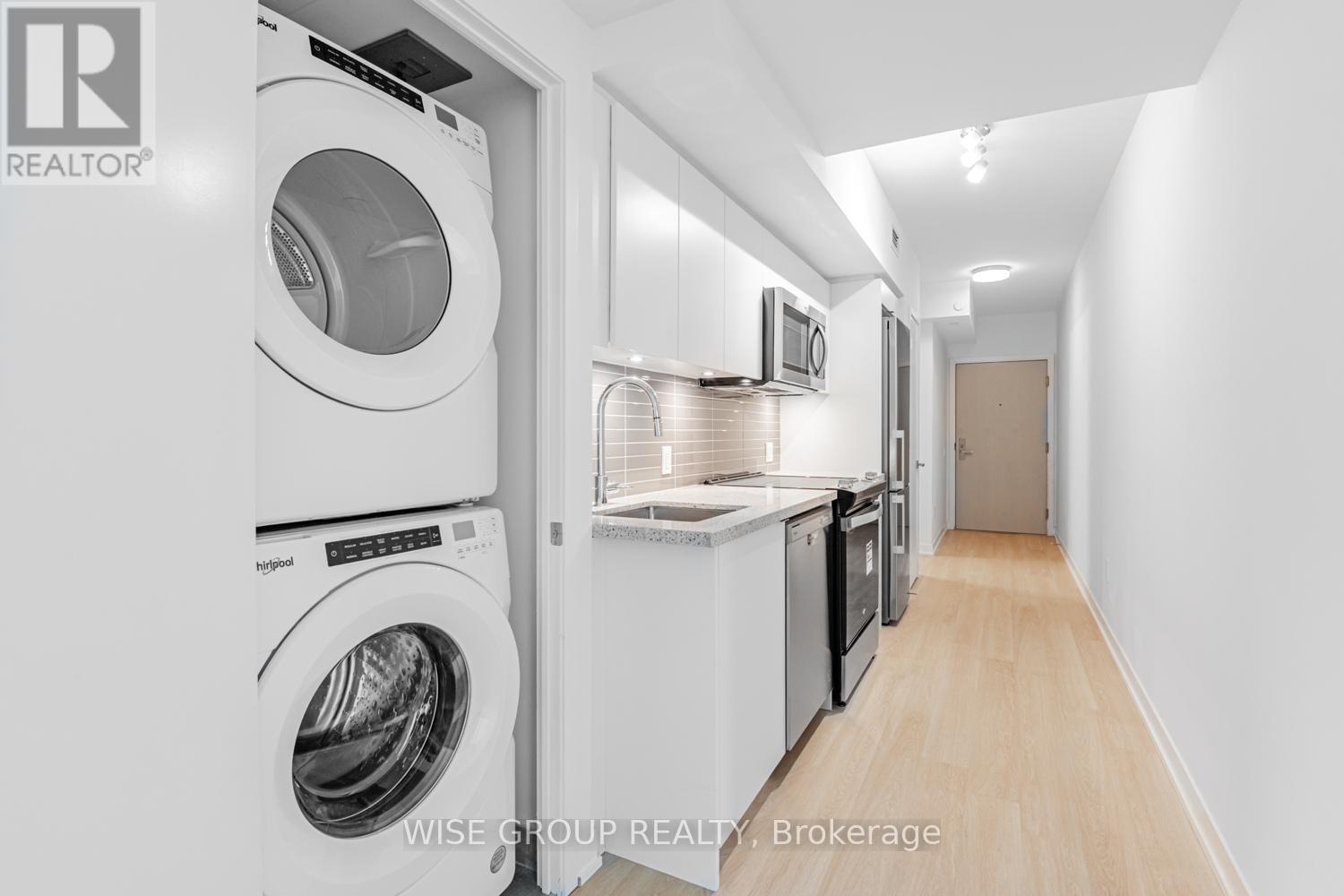 303 - 500 Wilson Avenue, Toronto, Ontario  M3H 5Y9 - Photo 8 - C12339580