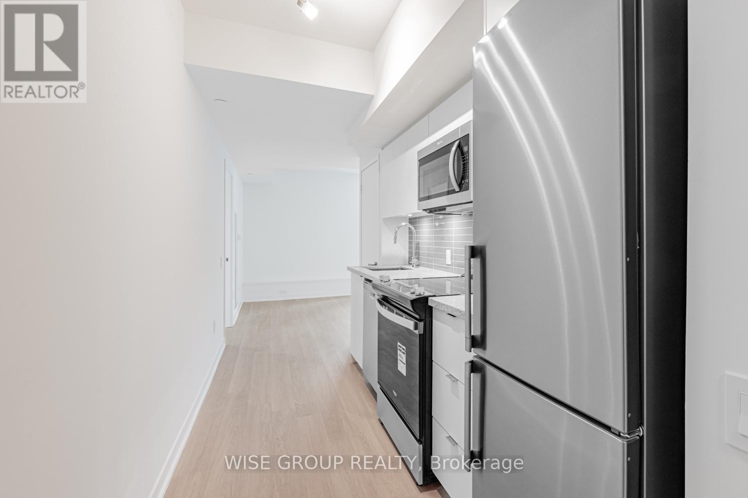 303 - 500 Wilson Avenue, Toronto, Ontario  M3H 5Y9 - Photo 9 - C12339580