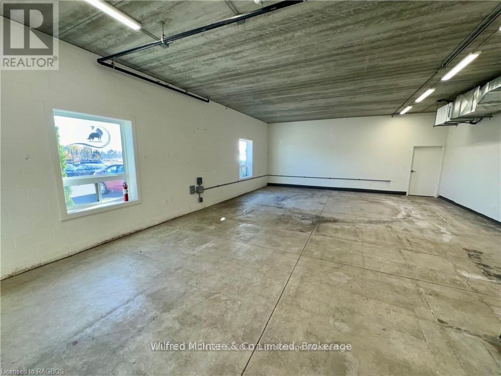 2 - 15 Ontario Road, Brockton, Ontario  N0G 2V0 - Photo 4 - X12339698