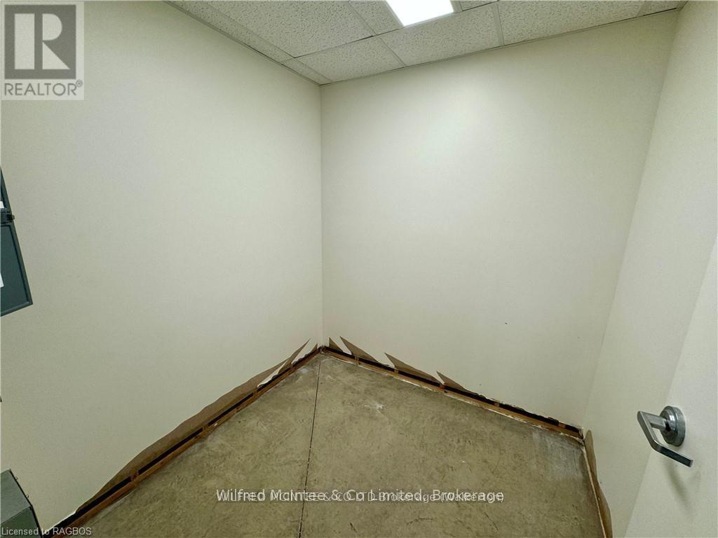 2 - 15 Ontario Road, Brockton, Ontario  N0G 2V0 - Photo 6 - X12339698