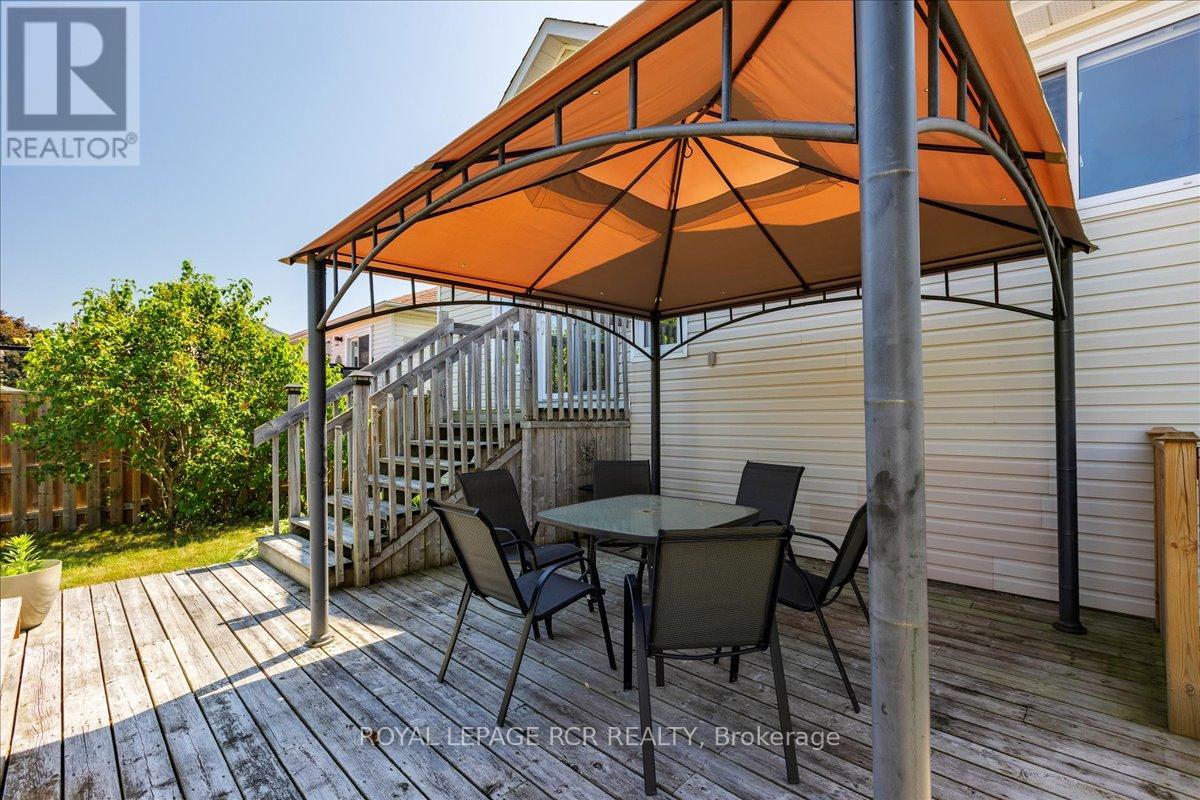 131 Mainprize Crescent, East Gwillimbury, Ontario  L0G 1M0 - Photo 33 - N12339516
