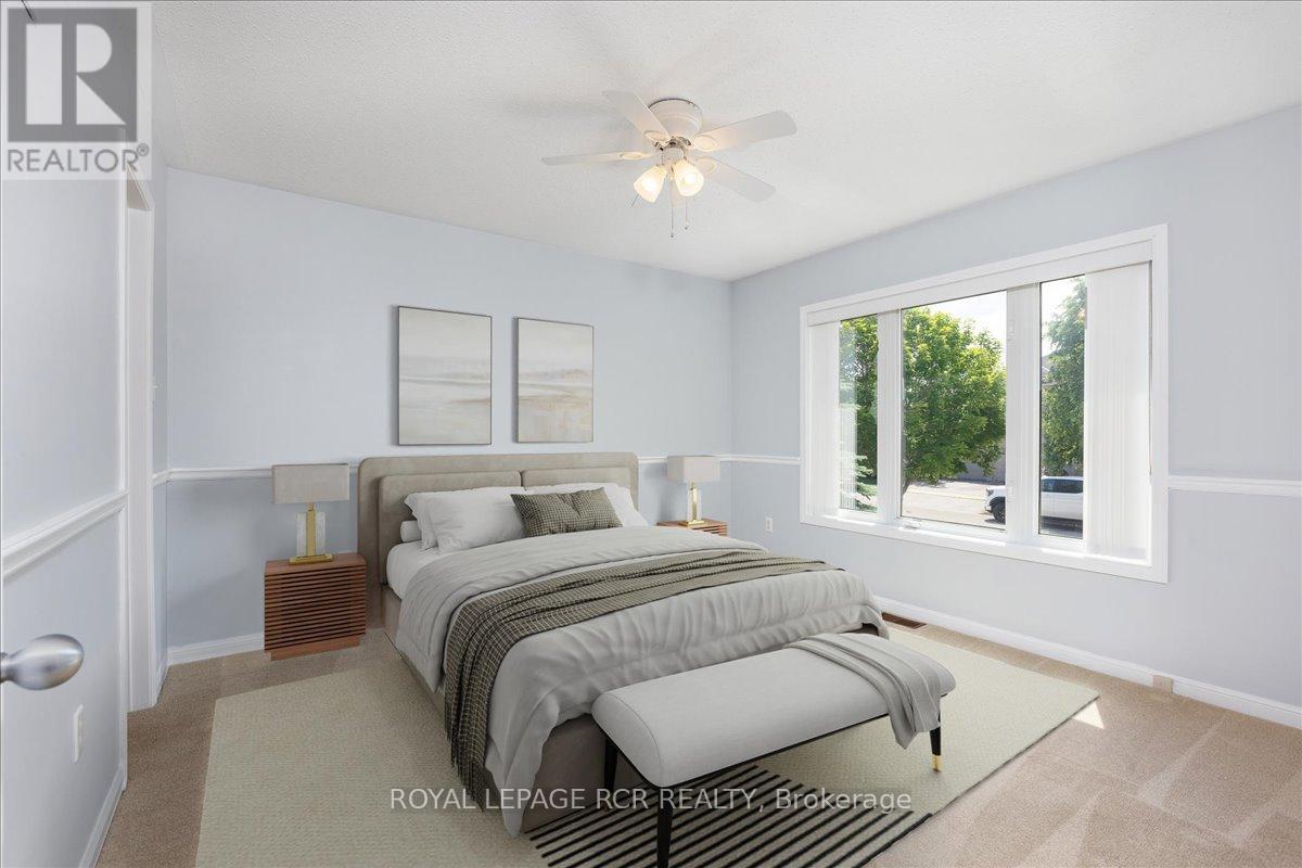 131 Mainprize Crescent, East Gwillimbury, Ontario  L0G 1M0 - Photo 5 - N12339516