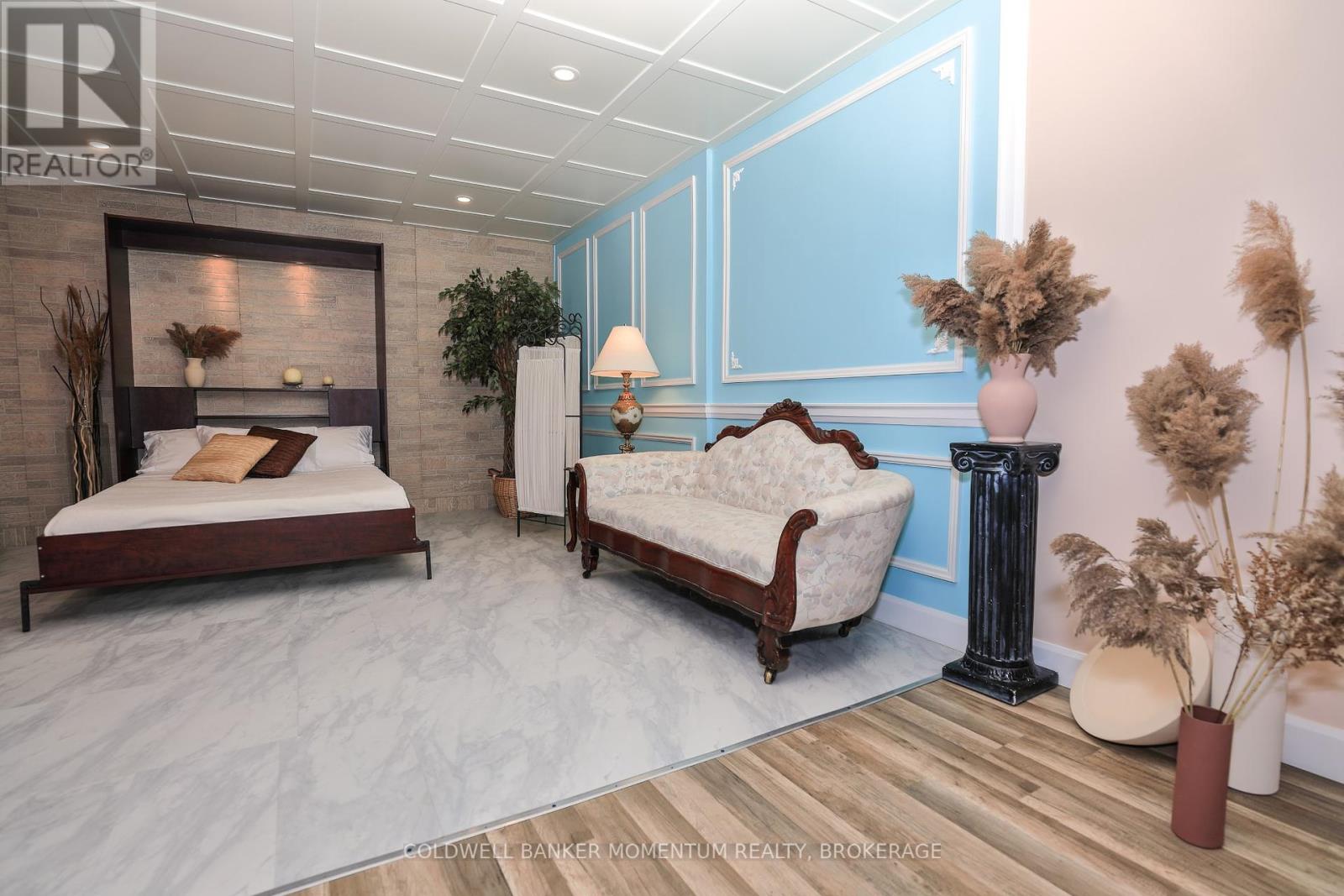 3352 Lake Shore Boulevard W, Toronto, Ontario  M8W 1M9 - Photo 19 - W12338740