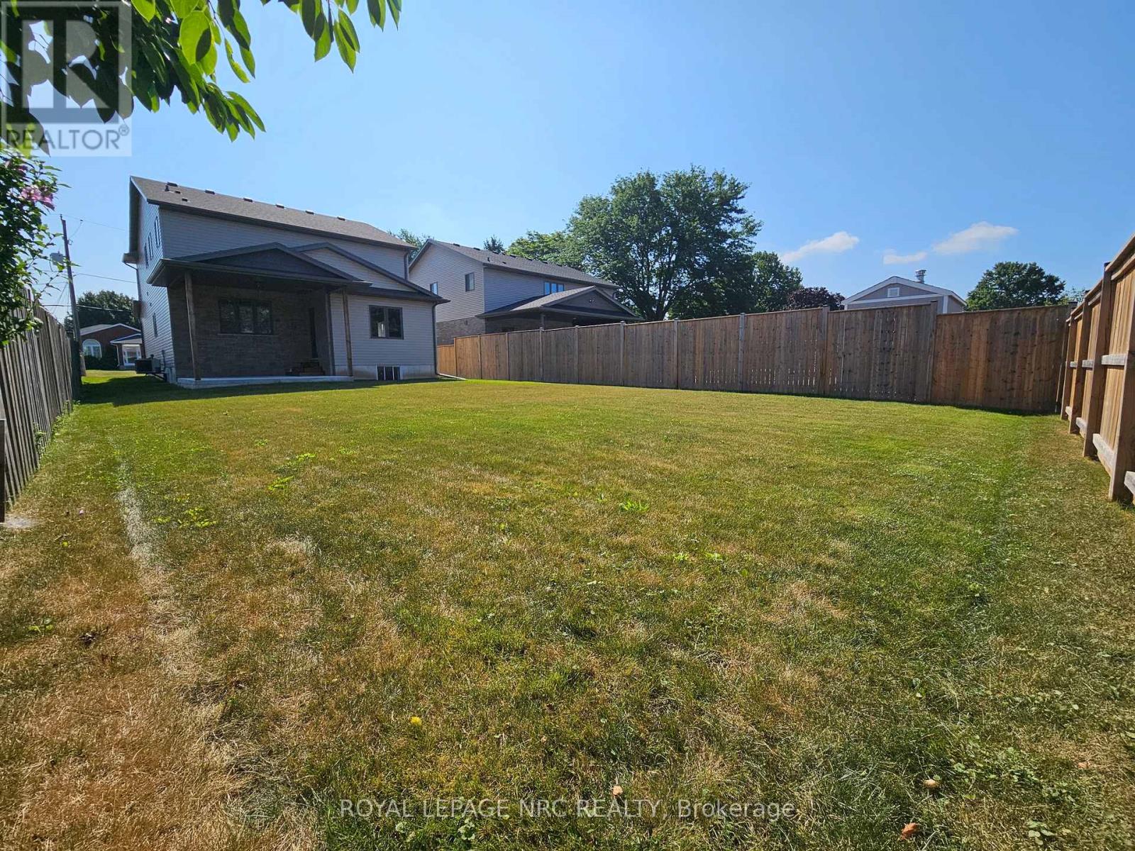 4705 Lee Avenue, Niagara Falls, Ontario  L2H 1M7 - Photo 24 - X12319292