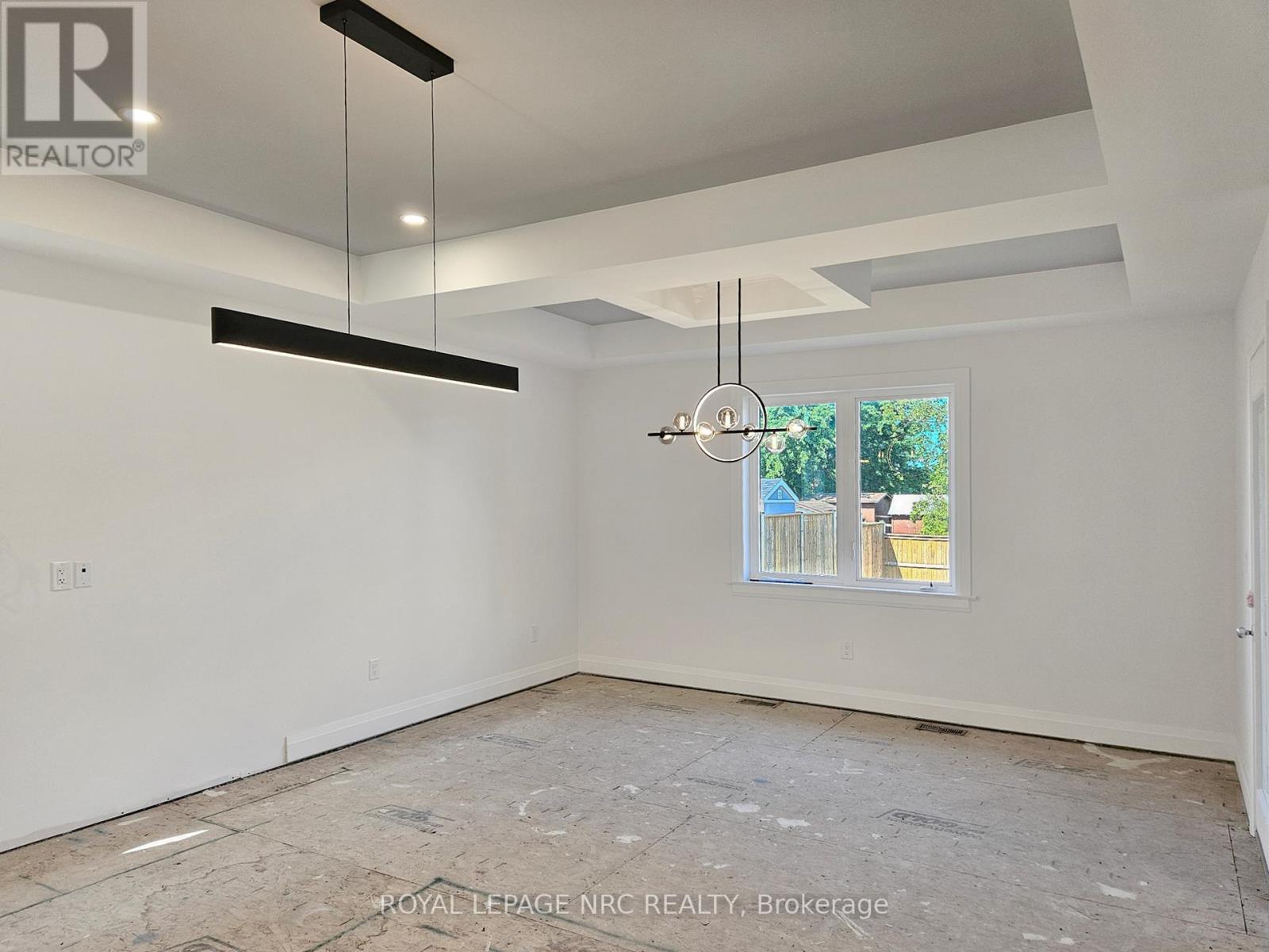 4705 Lee Avenue, Niagara Falls, Ontario  L2H 1M7 - Photo 6 - X12319292