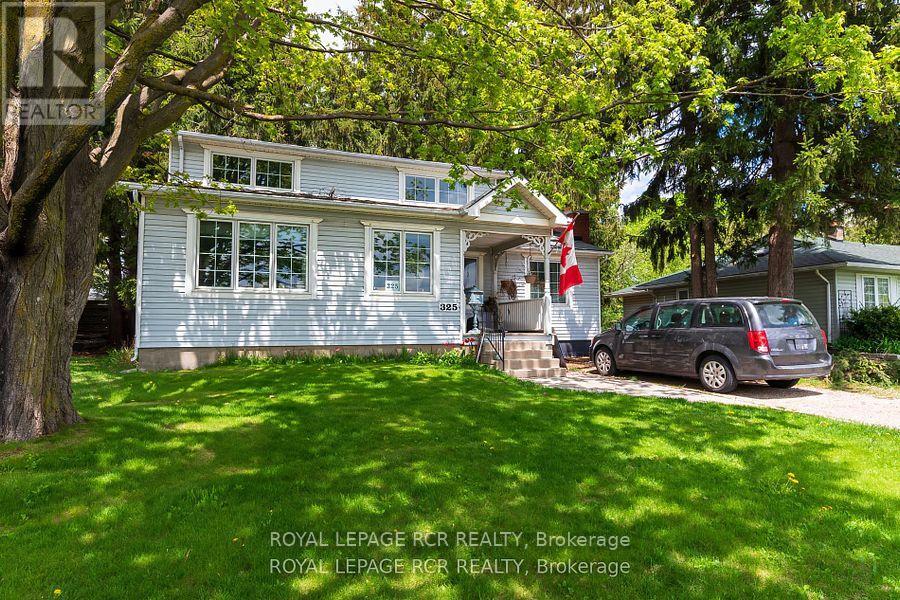 325 Broadway, Orangeville, Ontario  L9W 1L4 - Photo 1 - W12339478